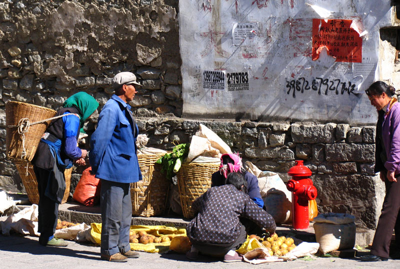 Straatleven in Dali (provincie Yunnan, China).