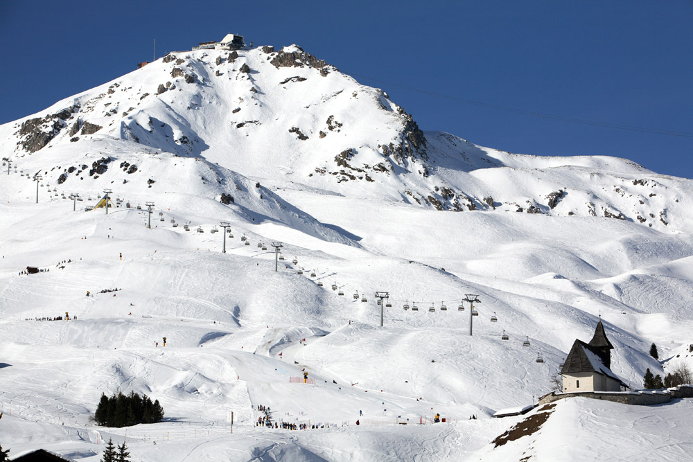Wintersport in Arosa, Zwitserland