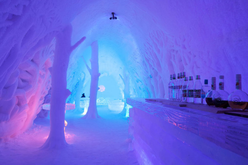 bar, Snow Village, Lainio, Lapland, Finland, ijshotel, hotel, wintersport