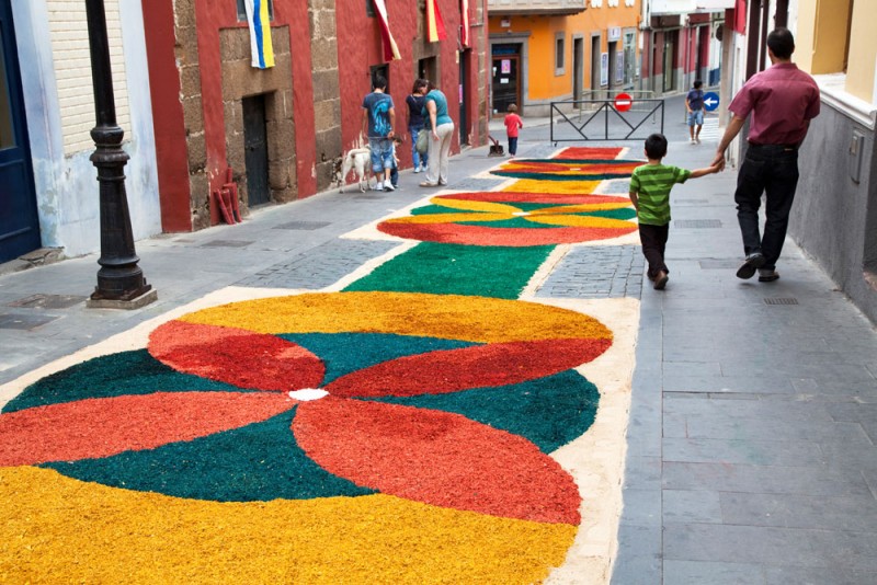 Bezienswaardigheden Gran Canaria: de versierde straten in Galdar, vakantie