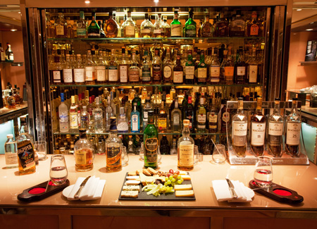 Londen, Engeland: whisky bar Atheneum