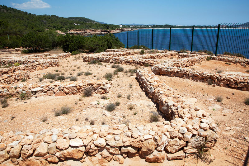 Opgravingen bij Sa Caleta op Ibiza