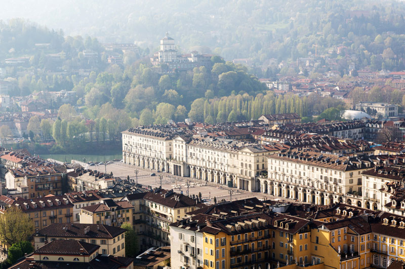 Het uitzicht vanaf Mole Antonelliana in Turijn, Italie