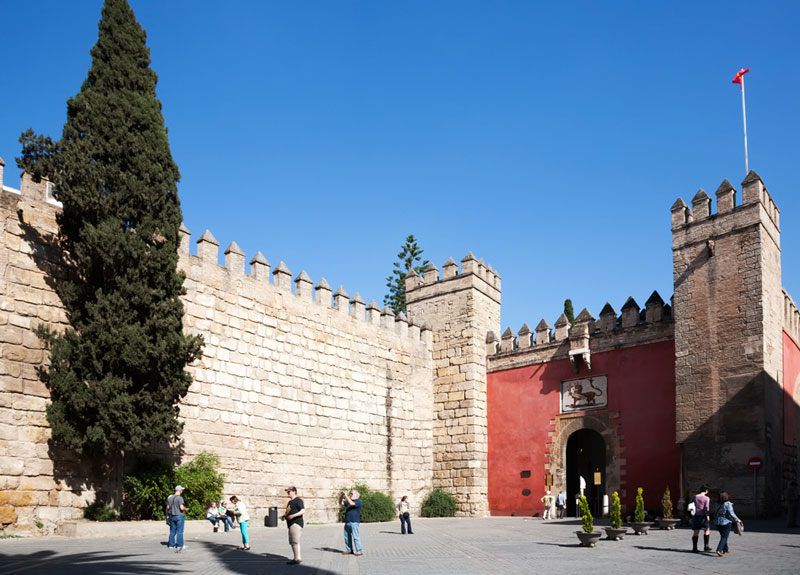 Stedentrip Sevilla, leuke bezienswaardigheid en rustpunt in de stad is Los Reales Alcazáres 
