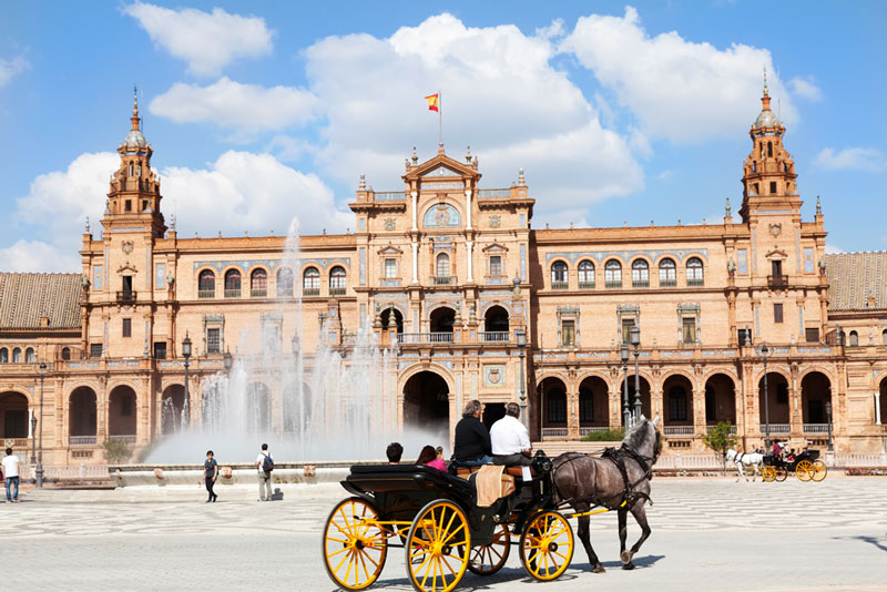 What to see in Seville: the impressive Plaza de España, city trip Seville, Sevilla, Spain