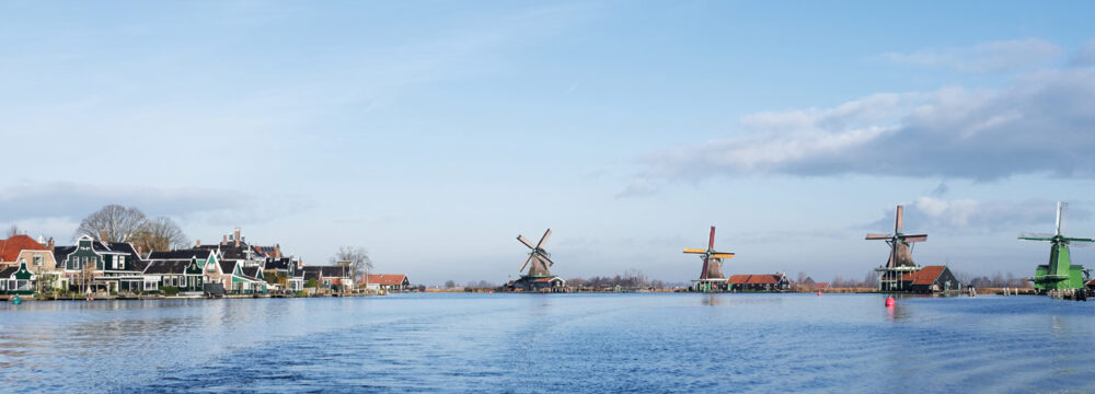 Zaandam, de molens van de Zaanse Schans, toeristische bestemming in Zaanstad