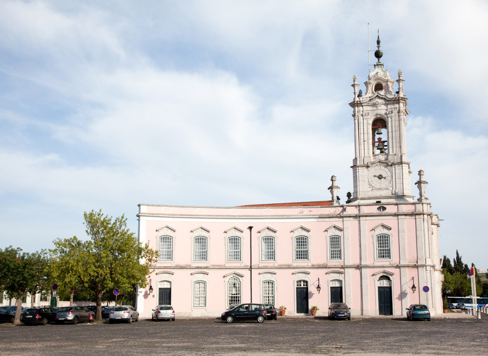 Het Palacio Real de Queluz ligt tussen Sintra en Lissabon (Portugal) in.