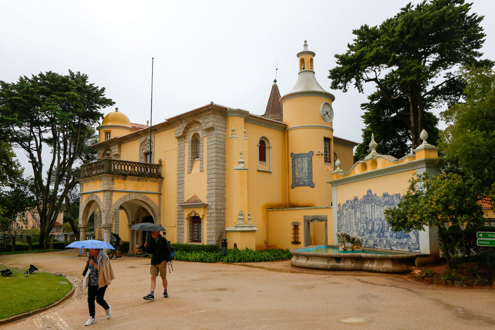 Het paleis Condes de Castro Guimarães in Cascais