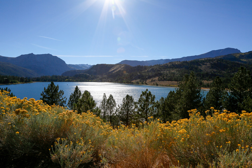 June Lake in de herfst, Californie, vakantie Amerika