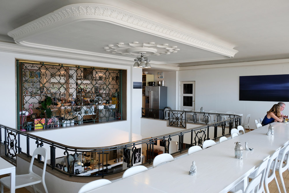 Galerie BeauSite: eten en drinken in dit prachtige art deco pand