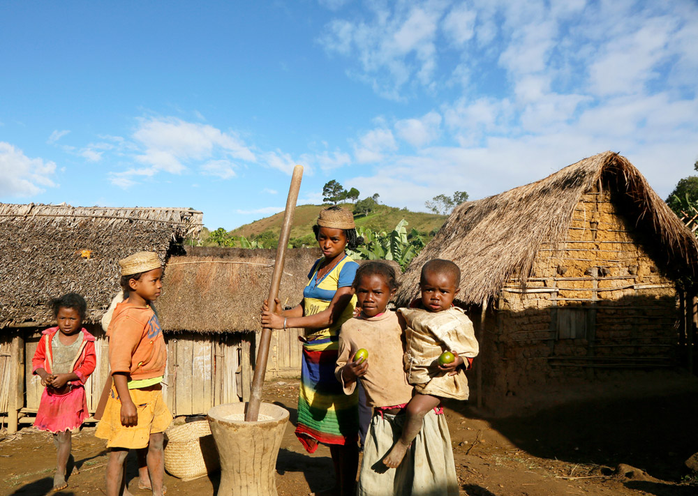 Kinderen van de Tanala-stam, Madagascar, Madagaskar, rondreis, vakantie, rondreizen, just like to travel, reisblog, reisfotografie, tavelblog, reisjournalist, 