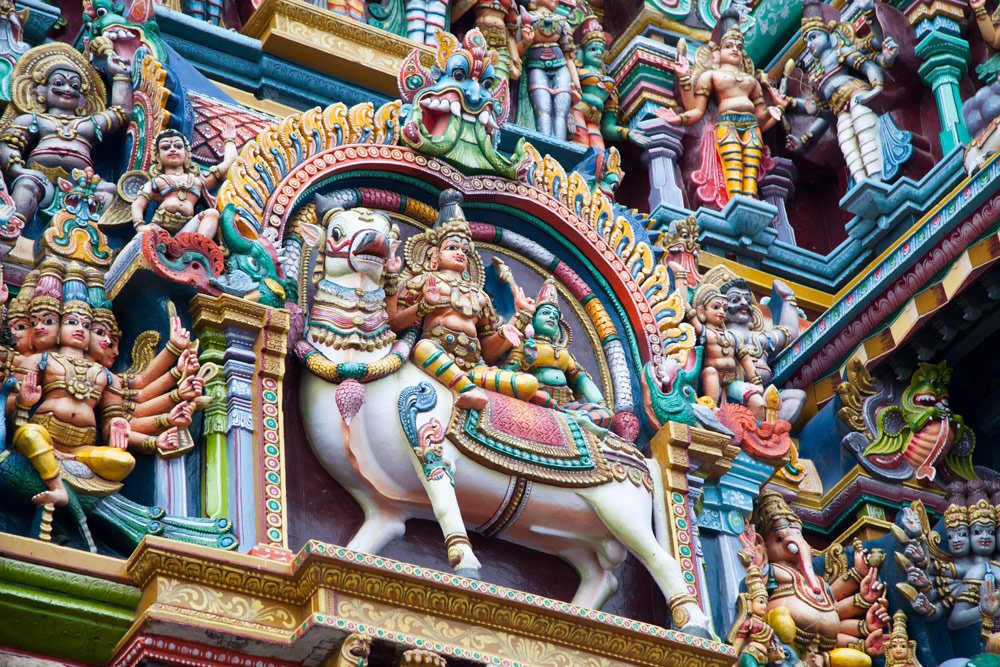 Versieringen op een tempel in Madurai, Tamil Nadu, India