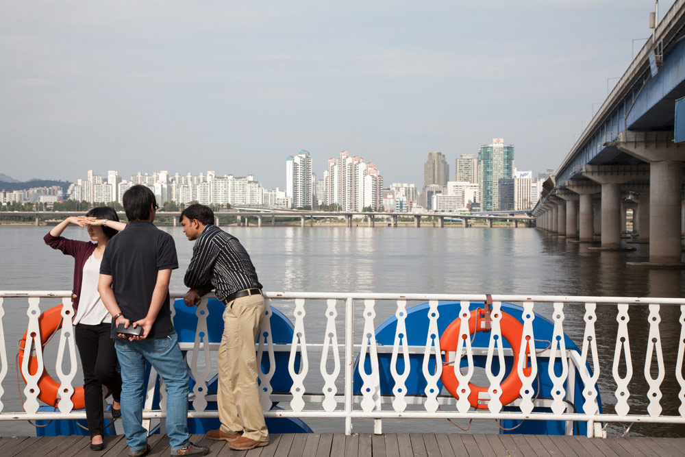 Tochtje per boot over de Han Gang rivier in Seoul, Stedentrip Seoul, rondreis Zuid-Korea