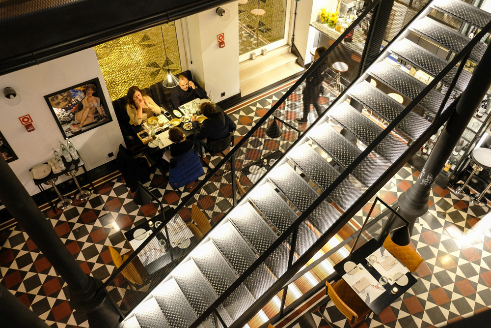 Trendy elementen vormen samen met Portugese klassiekers de inrichting., 3 x trendy hotspots restaurants in Lissabon, Portugal