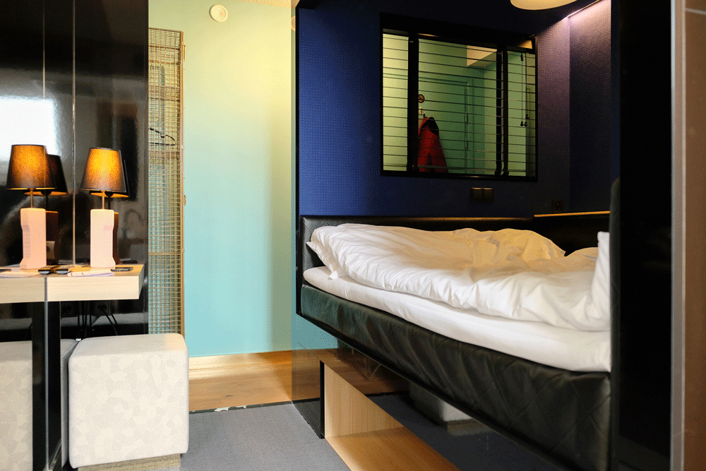 Compact maar compleet, de kamers van Yup hotel, Hasselt - Yup hotel Hasselt, Belgie