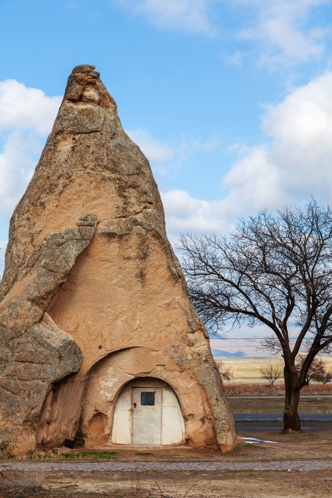 Bijzondere grotwoningen of troglodieten-woningen in Pasabag, Cappadocie - goedkope vakantie Turkije - rondreis van Antalya naar Cappadocie - visum Turkije 