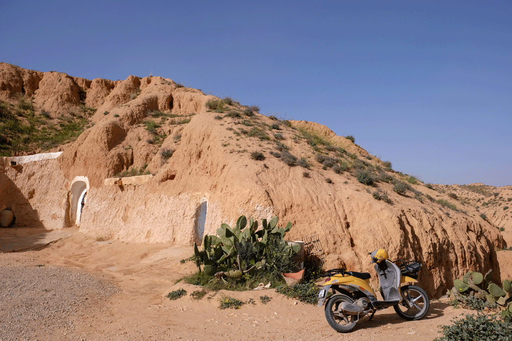 Goed verstopt in het landschap: de ghorfas van Matmata, vakantie rondreis tunesie
