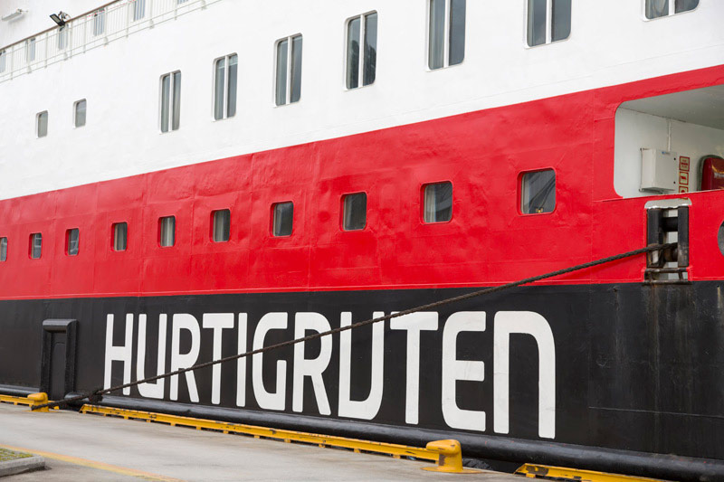De Hurtigruten, al 125 jaar de postboot in de Noorse fjorden. Met de Hurtigruten langs de noorse fjorden, cruise naar Noorwegen van Bergen tot de poolcirkel en Kirkenes