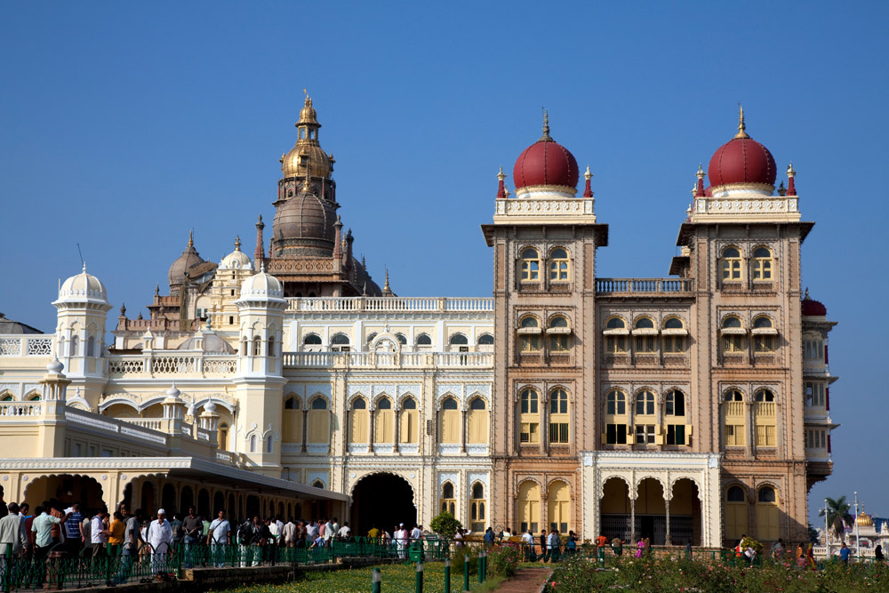 Het paleis van de Maharadja is dé bezienswaardigheid van Mysore. rondreis Zuid-India, Kerala. Autorondreis