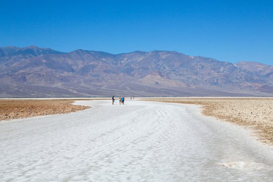Badland Basin, de zoutvlakte op het diepste punt van Death Valley