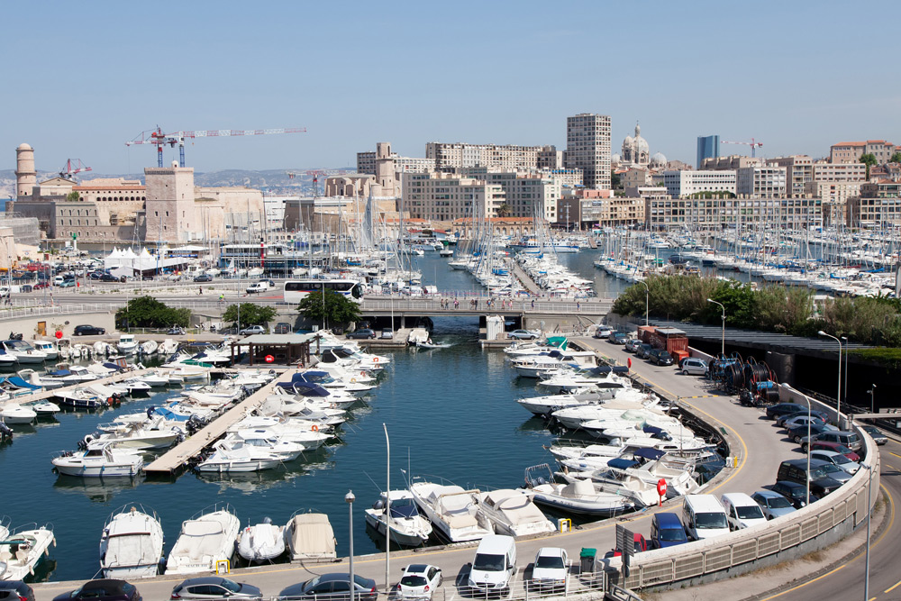  . Stedentrip Marseille, FrankrijkZicht op de oude haven van Marseille, weekendje weg, hotels, Ben mobiele telefoonabonnement