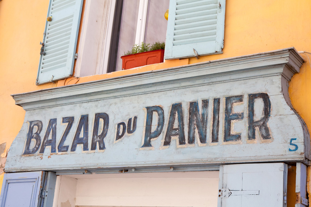 Fotoboek maken? Fotografeer ook details. Le Panier, de oudste wijk van Marseille 