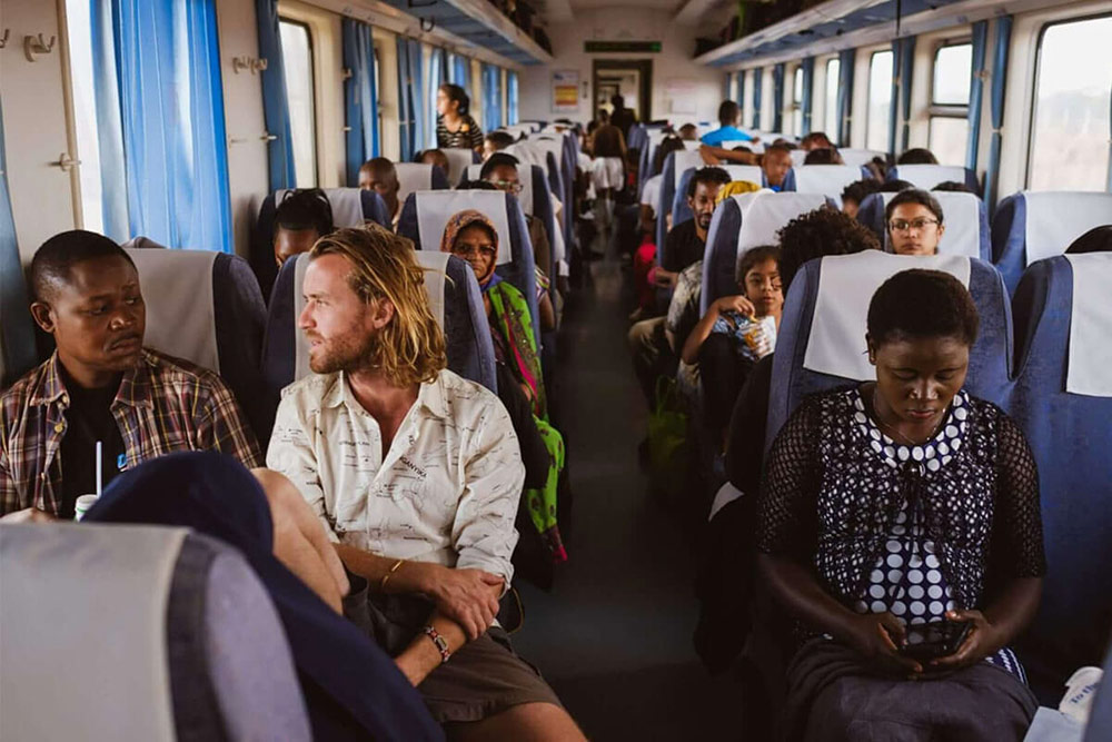 Met de trein van Nairobi naar Mombasa.