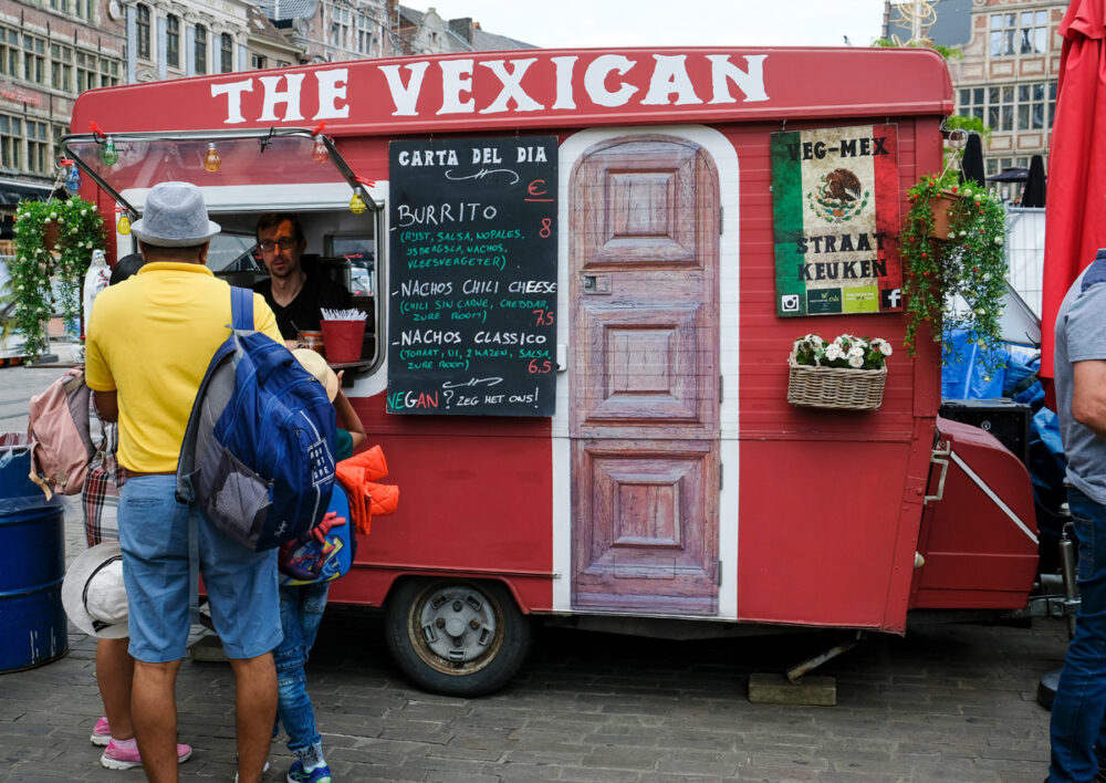 Vegan Mexicaans bij deze food truck tijdens Gent Smaakt!. Stedentrip Gent, Belgie.