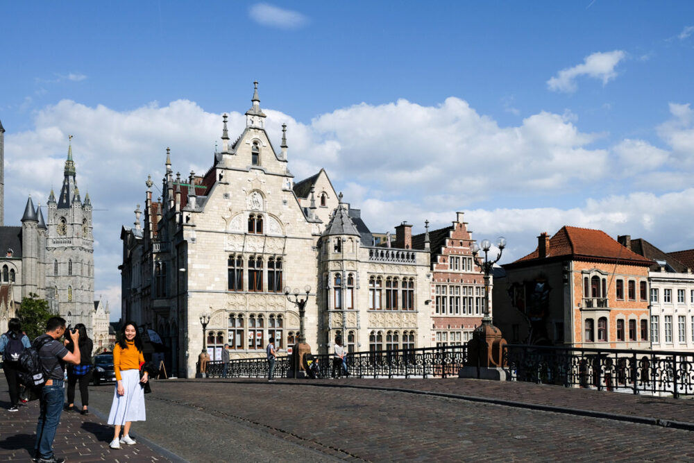 De rijkdom van vroeger zie je nog altijd terug in historische huizen. Stedentrip Gent, Belgie.