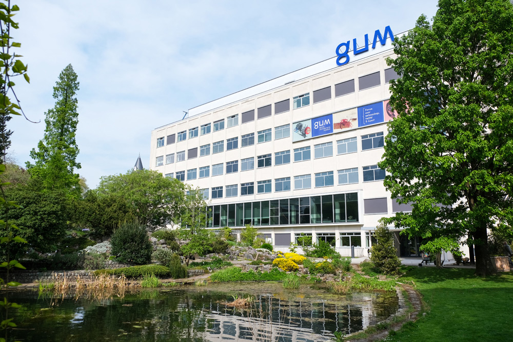 GUM: Forum voor wetenschap, twijfel en kunst in de botanische tuin. Stedentrip Gent, Vlaanderen, Belgie. de groene hotspots