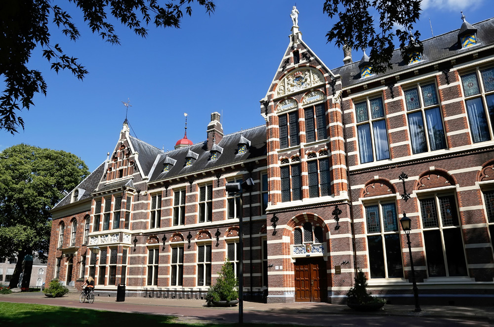 Tip: bezoek het Drents Museum in een voormalig koetshuis stedentrip assen, nederland
